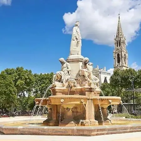 Jolie Mazet Avec Piscine Privee ! *
