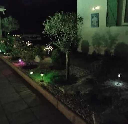 Villa Jolie Mazet Avec Piscine Privee ! Nîmes